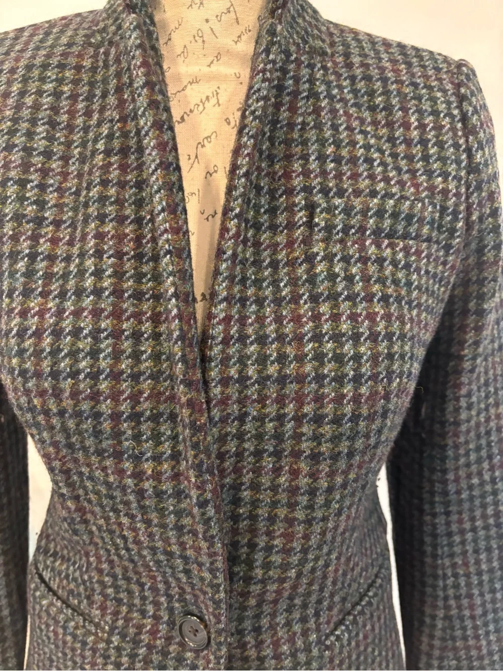 J.Crew Regent Blazer in a multi-colored houndstooth wool pattern size 0